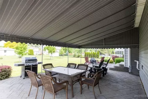 Exterior - 11 Ryan St, Lancaster, NY 14086 photo 3 of 3