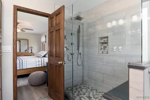 Bath - 11 Ryan St, Lancaster, NY 14086 photo 3 of 4