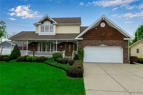6675 Rohr St, Wheatfield, NY 14304