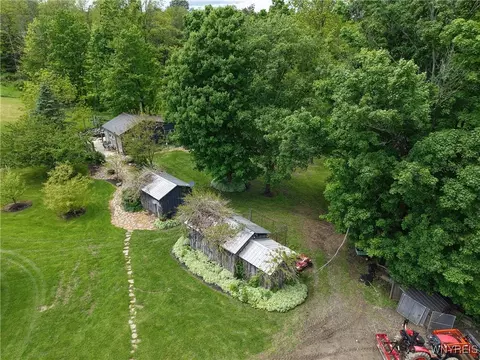 9567 N Otto Rd, Cattaraugus, NY 14719
