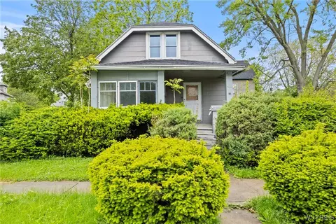 22 Bruce St, Buffalo, NY 14214