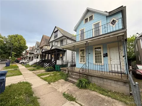 114 19th St, Buffalo, NY 14213
