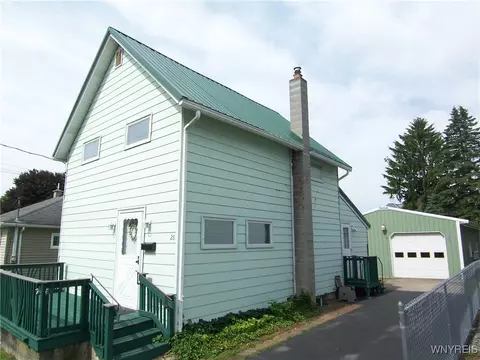 28 Williams St, Batavia, NY 14020
