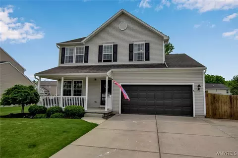 5 Rose St, Lancaster, NY 14086