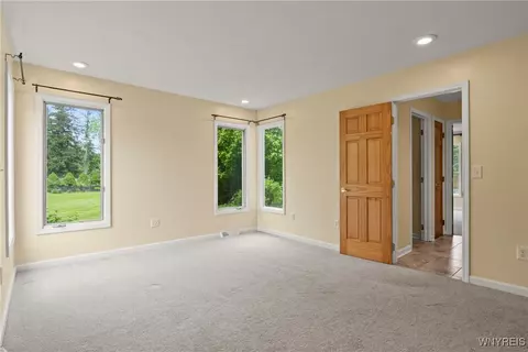 Bedroom - 60 Gaylord Ct, Elma, NY 14059 photo 2 of 7