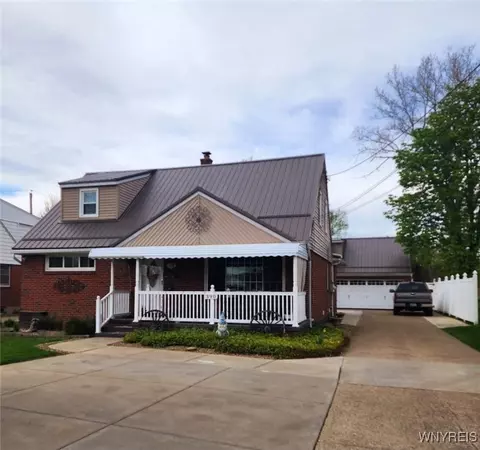 390 Martin Rd, Lackawanna, NY 14218