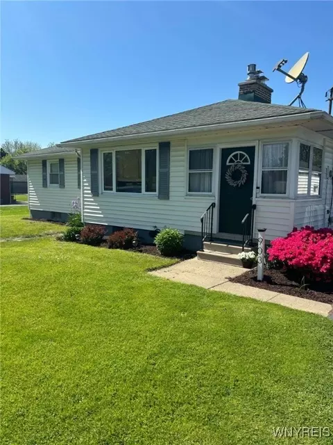 903 Lockport Rd, Porter, NY 14174