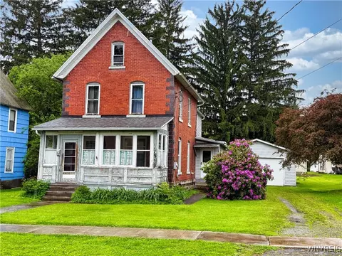 89 Lincoln Ave, Salamanca, NY 14779