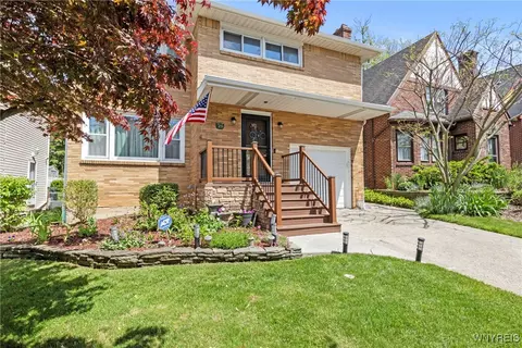 79 Windermere Blvd, Amherst, NY 14226