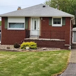 24 Louis Ave, West Seneca, NY 14224