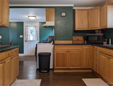 Entry Way - 117 N 8th St, Olean, NY 14760 photo 4 of 6