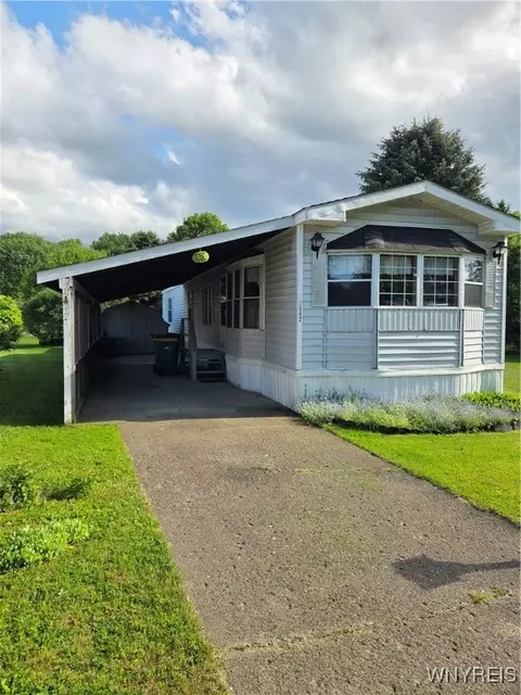 342 Circle Ct, Arcade, NY 14009