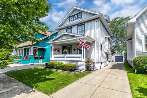 75 Wabash Ave, Kenmore, NY 14217