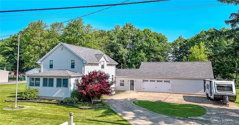 5104 Milestrip Rd, Buffalo, NY 14219