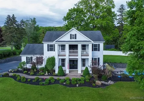 4786 Ormonde Dr, Cazenovia, NY 13035