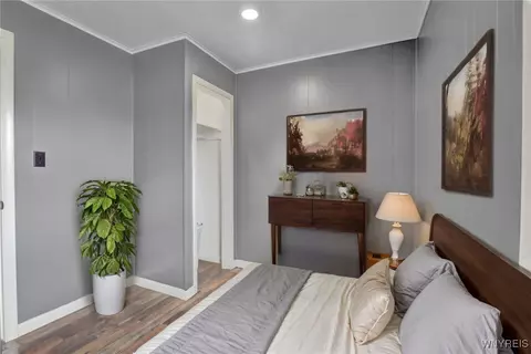 Bedroom - 2594 Pee Dee Rd, Java, NY 14113 photo 5 of 7