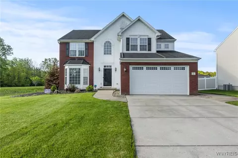 1 Saint Anthony St, Lancaster, NY 14086