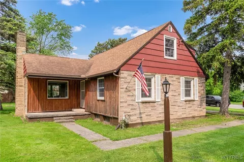 430 Getzville Rd, Amherst, NY 14226