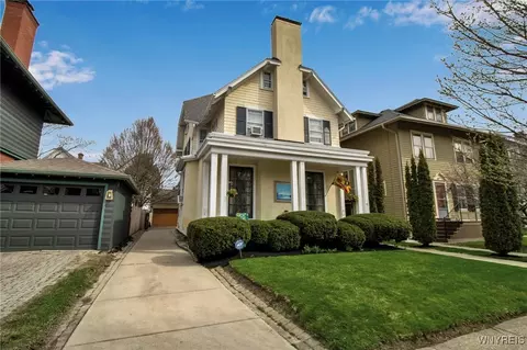 41 Saybrook Pl, Buffalo, NY 14209
