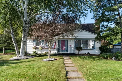 410 S Jackson St, Batavia, NY 14020