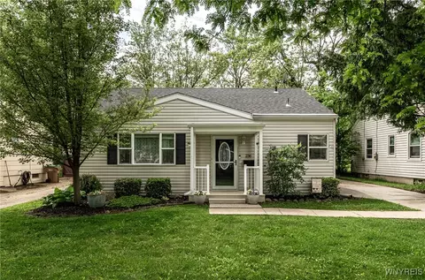 236 Commodore Ter, Cheektowaga, NY 14225