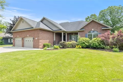 430 Dansworth Rd, Porter, NY 14174