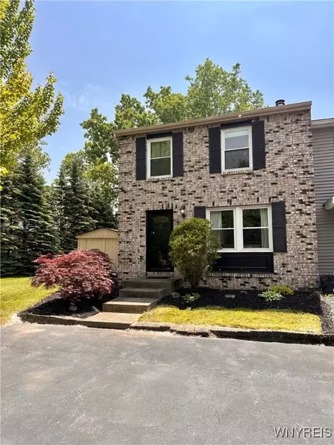 17 Apollo Dr, Amherst, NY 14228