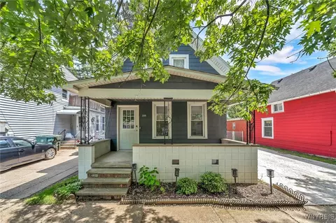 355 Bryant St, North Tonawanda, NY 14120