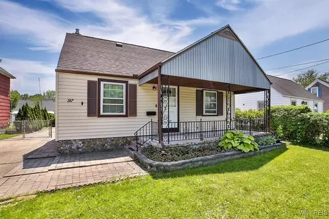 97 Chapel Ave, Cheektowaga, NY 14225