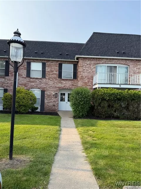 4547 Chestnut Ridge Rd #104B, Amherst, NY 14228