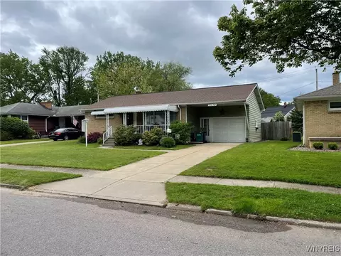 48 Ward Ct, Buffalo, NY 14220