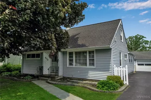 850 Page Ave, Lewiston, NY 14092