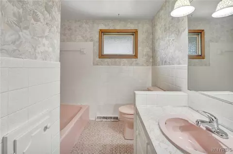 Bath - 61 Caesar Blvd, Amherst, NY 14221 photo 2 of 4
