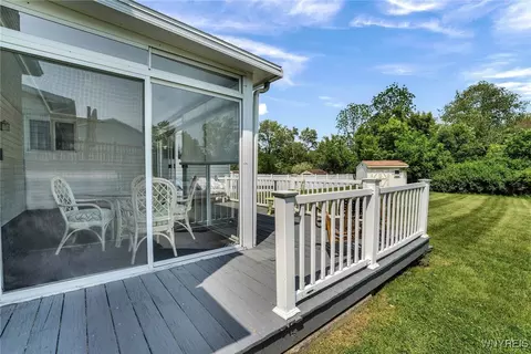 Exterior - 61 Caesar Blvd, Amherst, NY 14221 photo 2 of 7