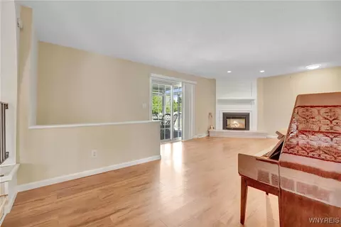 Living - 61 Caesar Blvd, Amherst, NY 14221 photo 6 of 7