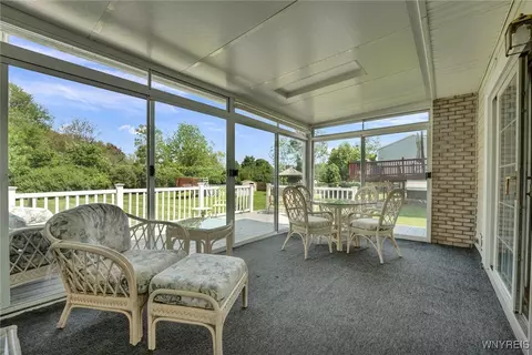 Exterior - 61 Caesar Blvd, Amherst, NY 14221 photo 3 of 7