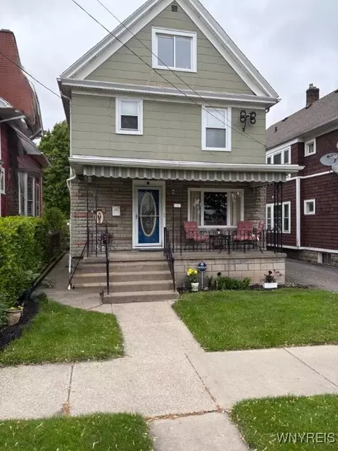 1164 Haeberle Ave, Niagara Falls, NY 14301
