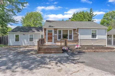 3220 Millersport Hwy, Getzville, NY 14068