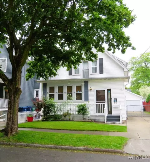 38 Mumford St, Buffalo, NY 14220
