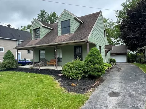70 Iris Ave, West Seneca, NY 14224