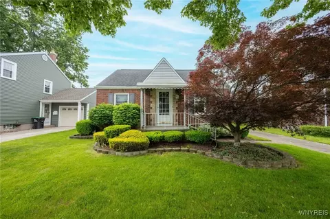 85 Harding Ave, Buffalo, NY 14217