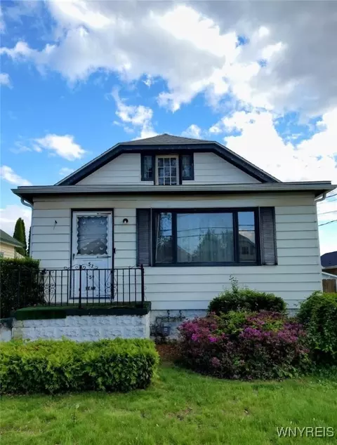 59 Dundee St, Buffalo, NY 14220
