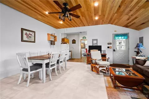 Dining - 3883 Block Rd, Delevan, NY 14042 photo 1 of 1