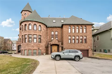 231 Richmond Ave #4, Buffalo, NY 14222