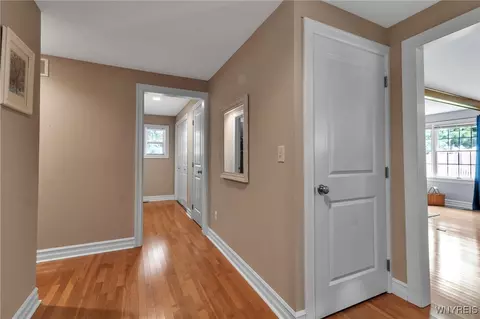 59 Exeter Rd, Amherst, NY 14221 photo 5