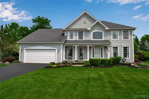 9396 Pinyon Ct, Clarence Center, NY 14032