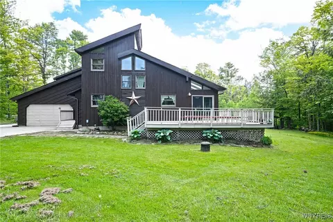 12261 Transit Line Rd, Springville, NY 14141