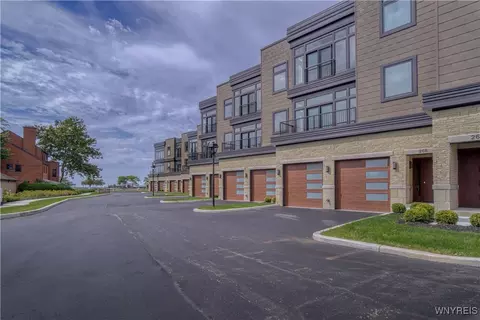 248 Lakefront Blvd, Buffalo, NY 14202