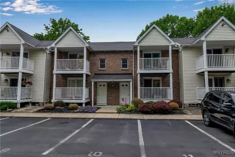 4613 Chestnut Ridge Rd #F, Amherst, NY 14228