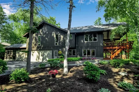 17 Quail, Orchard Park, NY 14127